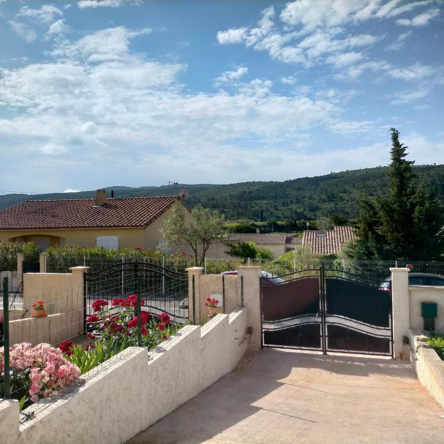 Alaric Lodge: Champetre Avec Parking Prive.